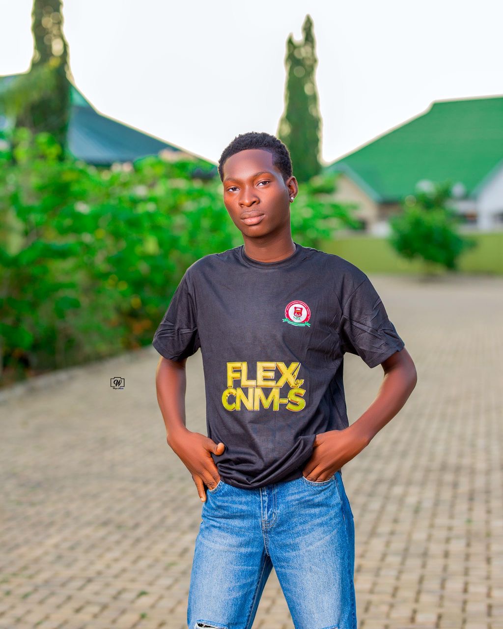 Contestant photo