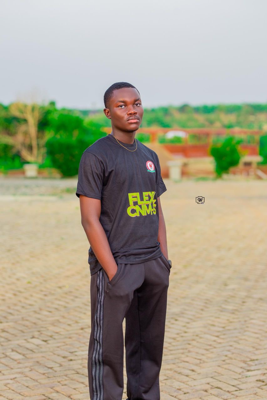 Contestant photo