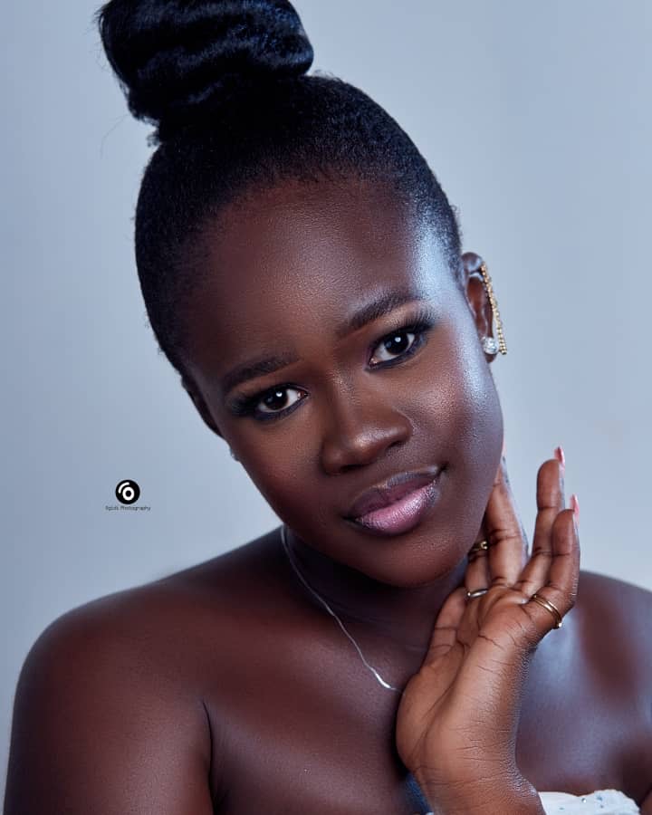 Contestant photo