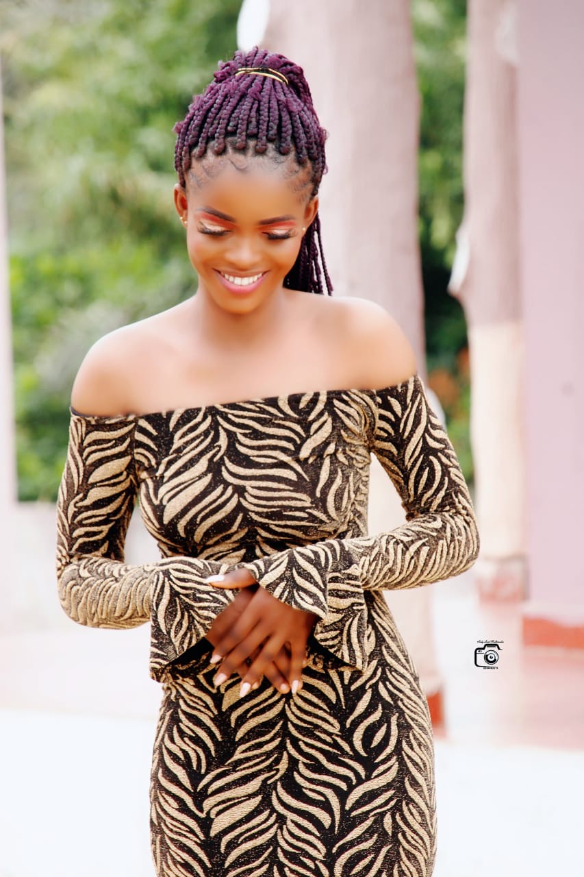 Contestant photo