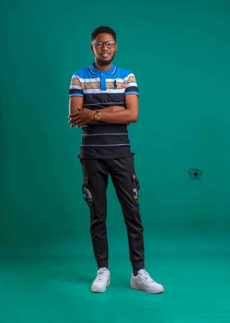 Contestant photo