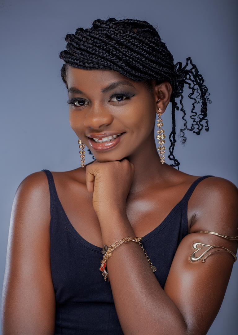 Contestant photo