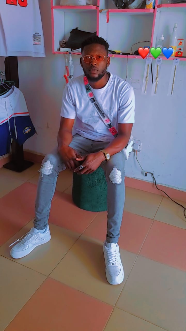 Contestant photo